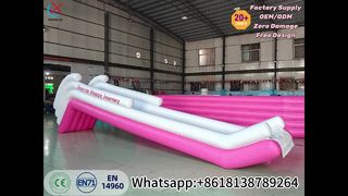 เรือยอชท์พองน้ำสีชมพูสนุกอย่างหรูหรา