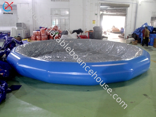 สระว่ายน้ำเป่าลมกันอากาศเข้าแบบกำหนดเอง ทนทาน PVC สระน้ำเป่าลม